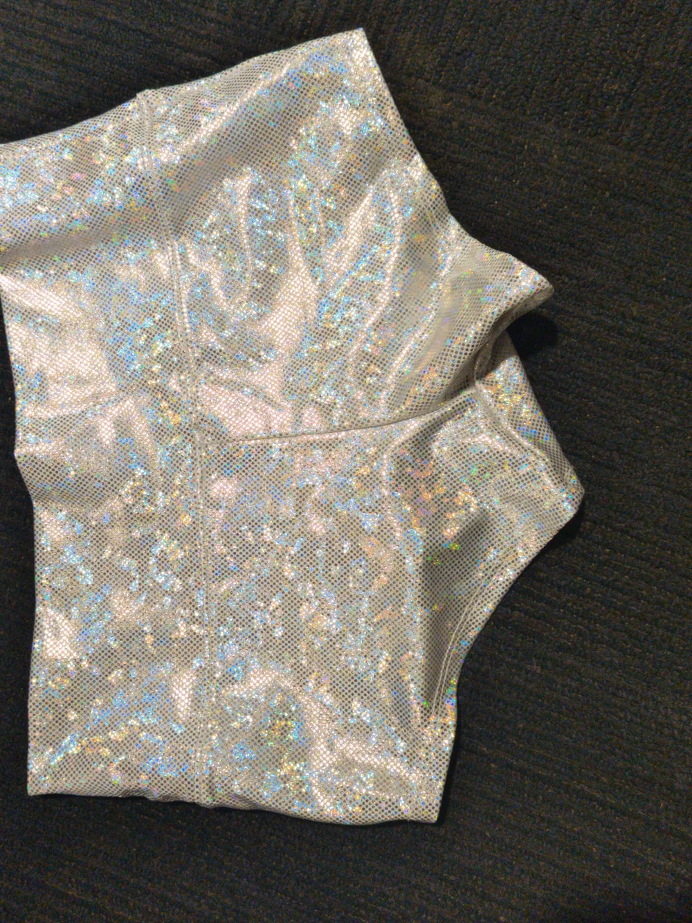 N/A shimmering silver